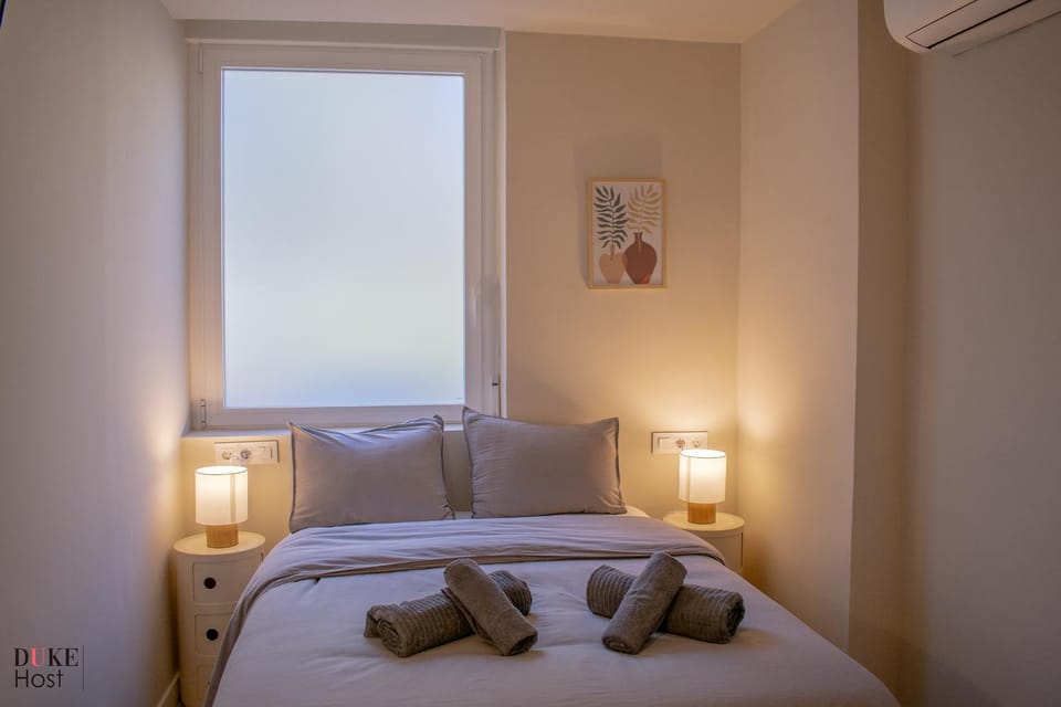CH Chamartín Rooms Hostel in Madrid