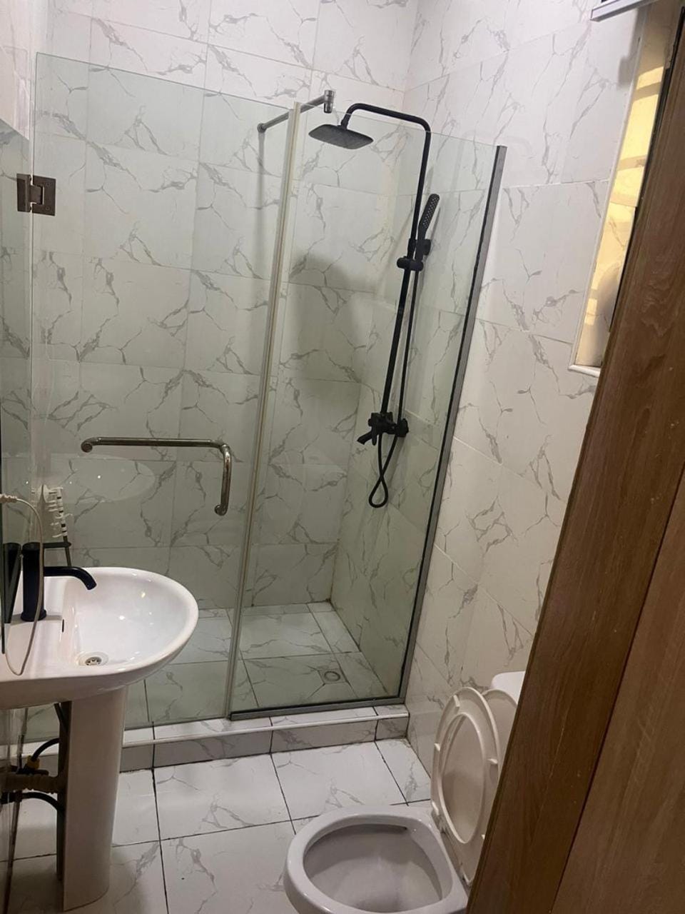 Exclusive Properties Lekki Apartment in Lagos, Nigeria