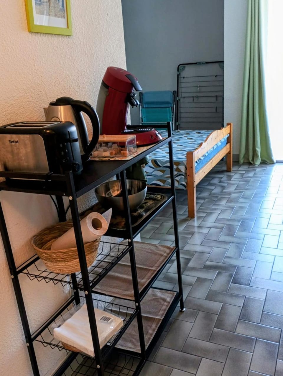 studio en rez-de-chaussée avec balcon à proximité des thermes en centre-ville Apartment in Balaruc-les-Bains