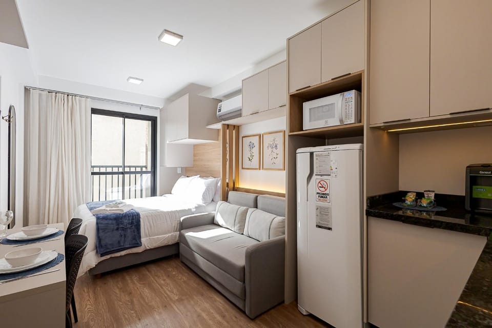 Studio com Varanda e Central em Condomínio Clube Apartment in Curitiba