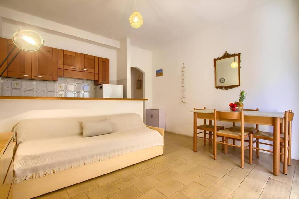 Sea Breeze Porto Rotondo – Accogliente Bilocale Apartment in Porto Rotondo