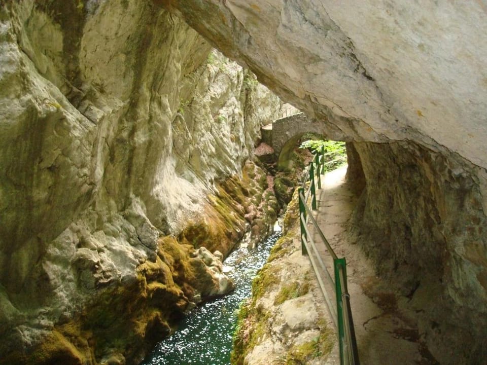 À l'orée du Creux du Van, Noiraigue Apartment in Neuchâtel, Switzerland