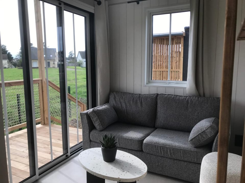 Martinette Campground/ 
RV Resort in Saint-Pair-sur-Mer