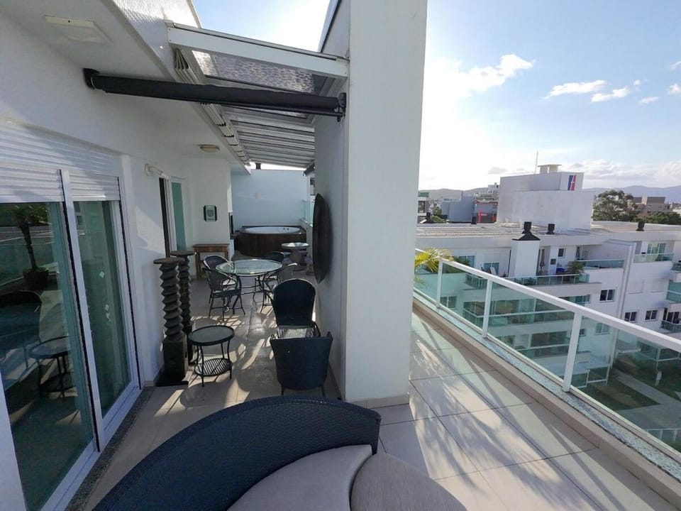 Belíssima Cobertura em Jurerê Apartment in Florianopolis