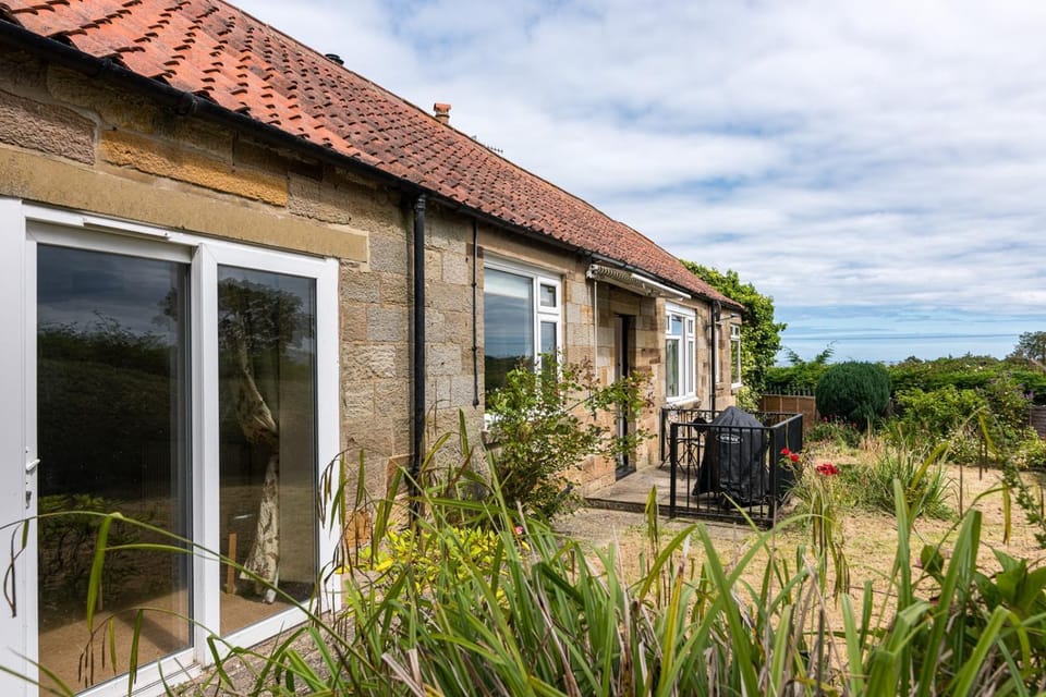 Property building, Garden, Garden view, Sea view, Sea view