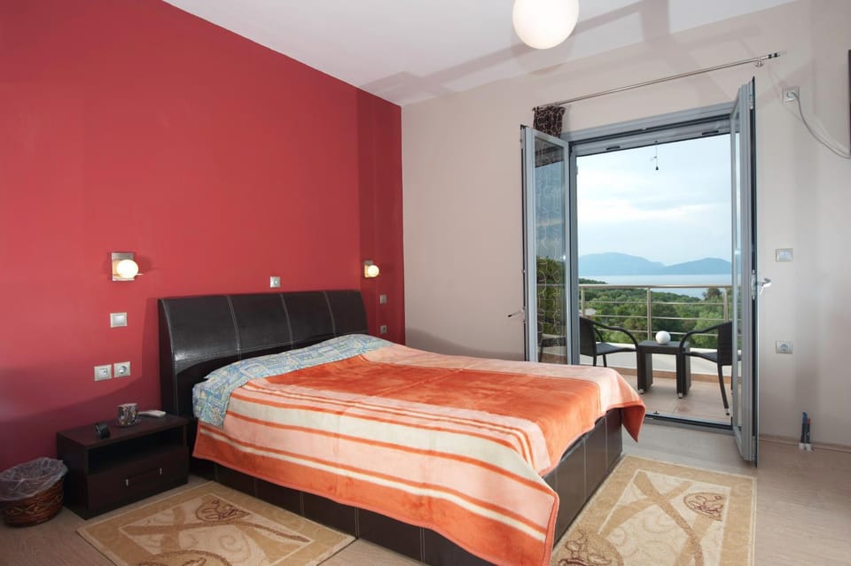 Villa Harmony Villa in Karavomylos