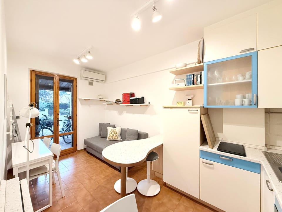 M453 - Marcelli, comodo bilocale con giardino Apartment in Marcelli