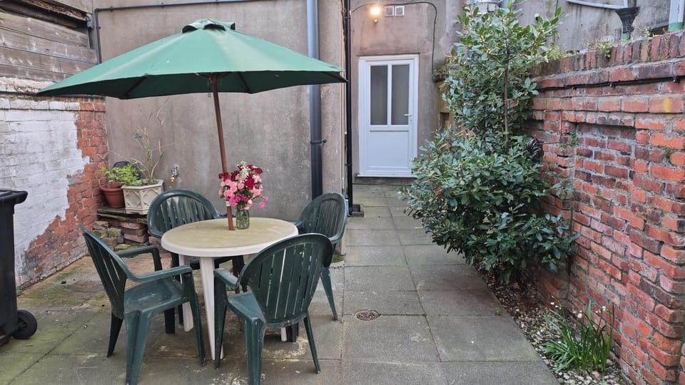 Patio, Garden, Garden view