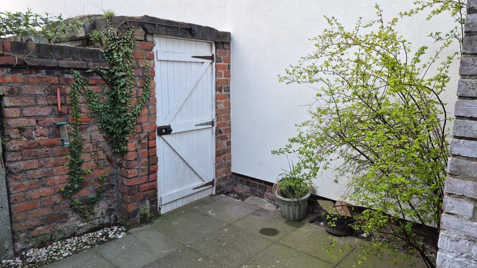 Double rooms Vacation rental in West Lancashire District