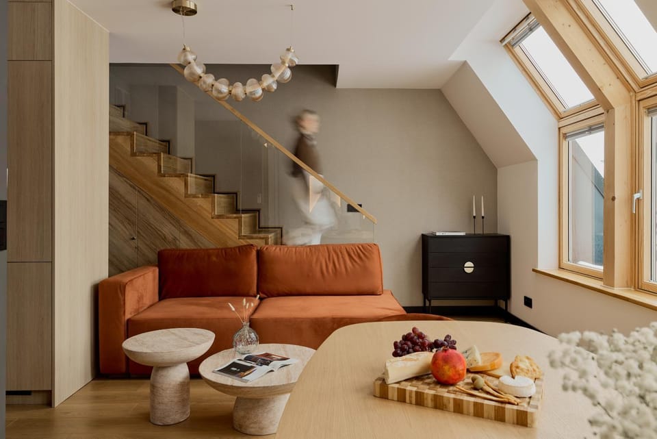 Living room, Seating area