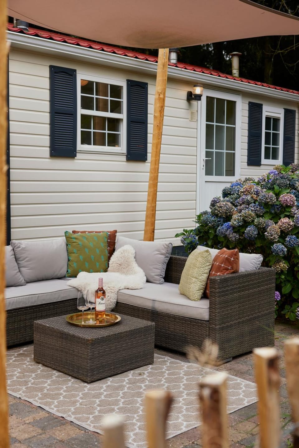Property building, Garden, Seating area, Garden view