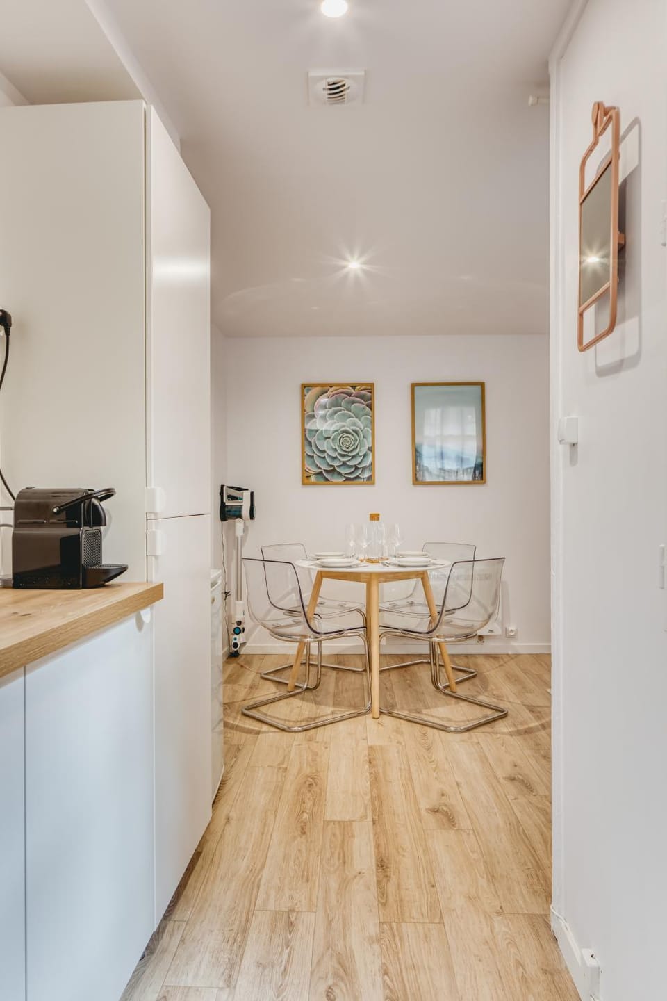 Living room, kitchen