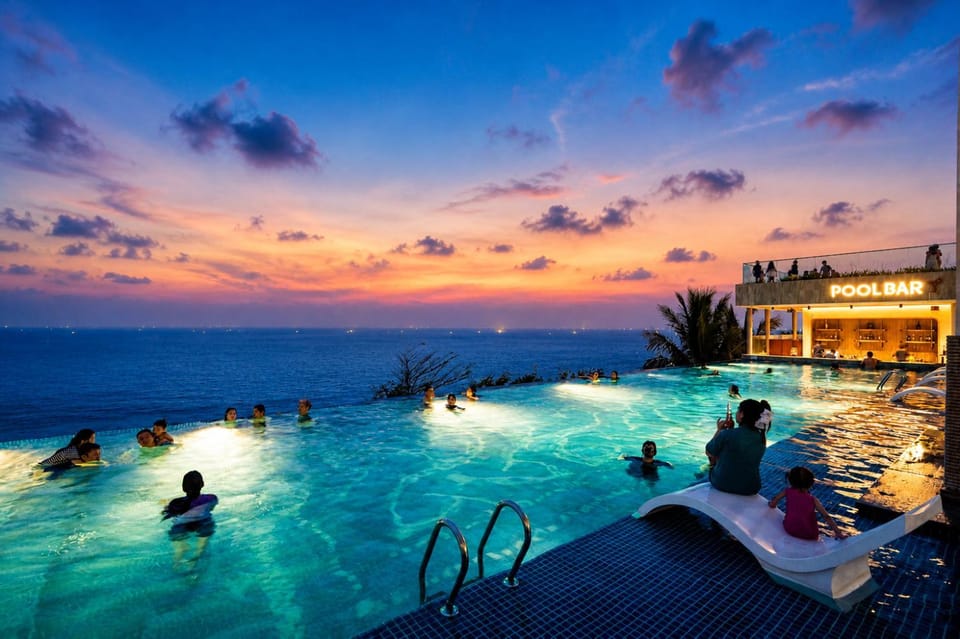 Natural landscape, Sea view, Swimming pool