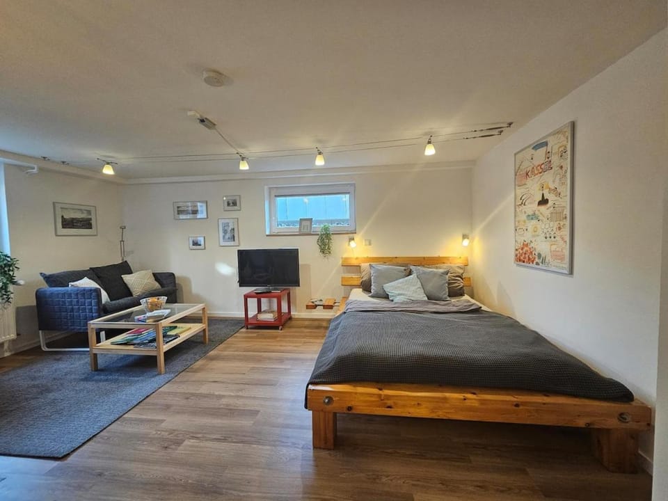 Stylish city studio - renovated & central Apartment in Kassel