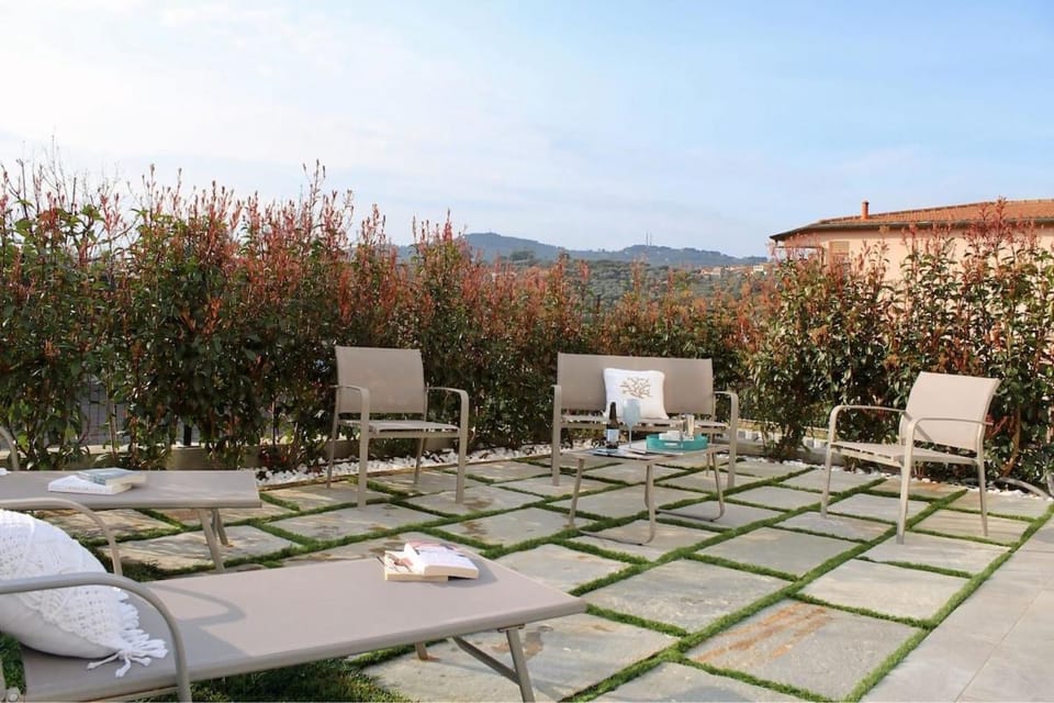 Property building, Breakfast