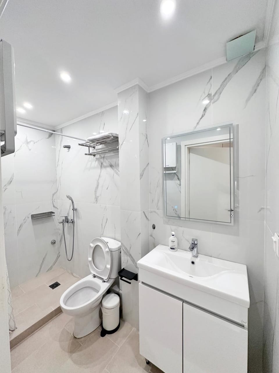Shower, Toilet, Bathroom