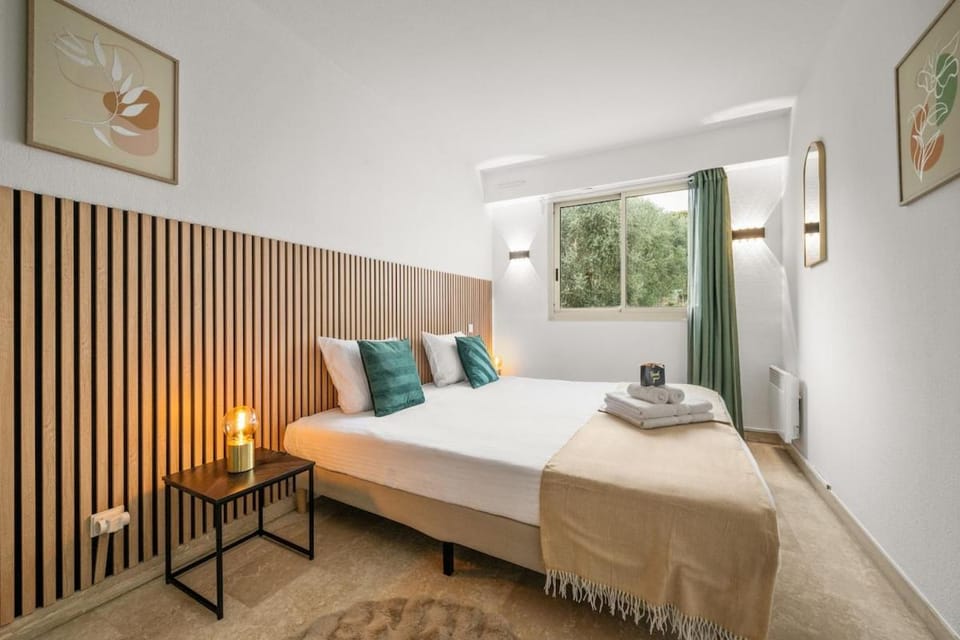 LE MARNI appartement central avec terrasse parking privé House in Menton