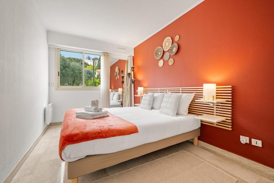 LE MARNI appartement central avec terrasse parking privé House in Menton