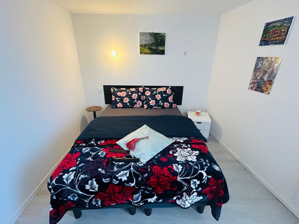 Maisonnette La Chouette House in Occitanie