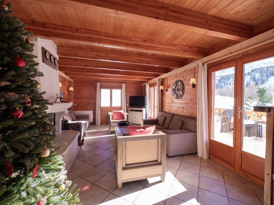 Chalet Marmotte Chalet in Isola