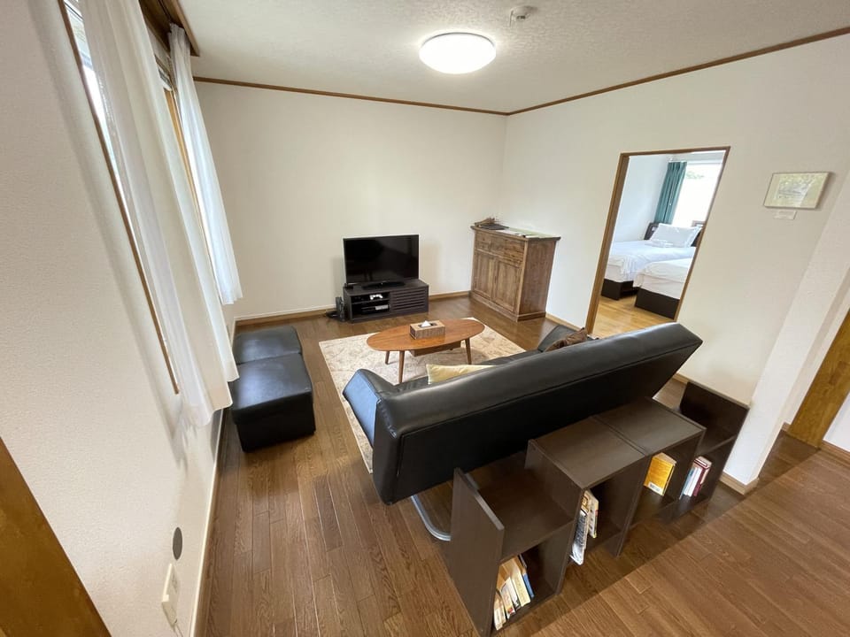 Living room, Bedroom
