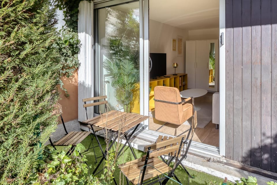 Patio, Patio, furniture