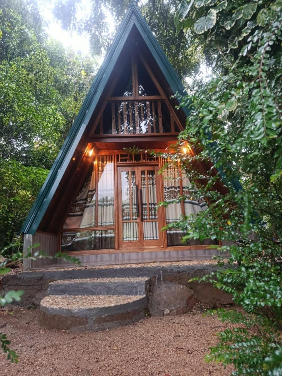Velya cabana Luxury tent in Uva Province, Sri Lanka