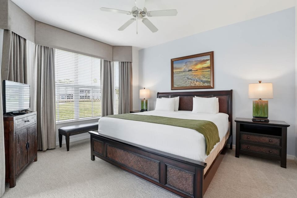 #412 - Lake and Fountain Views -First Floor House in Lely Resort