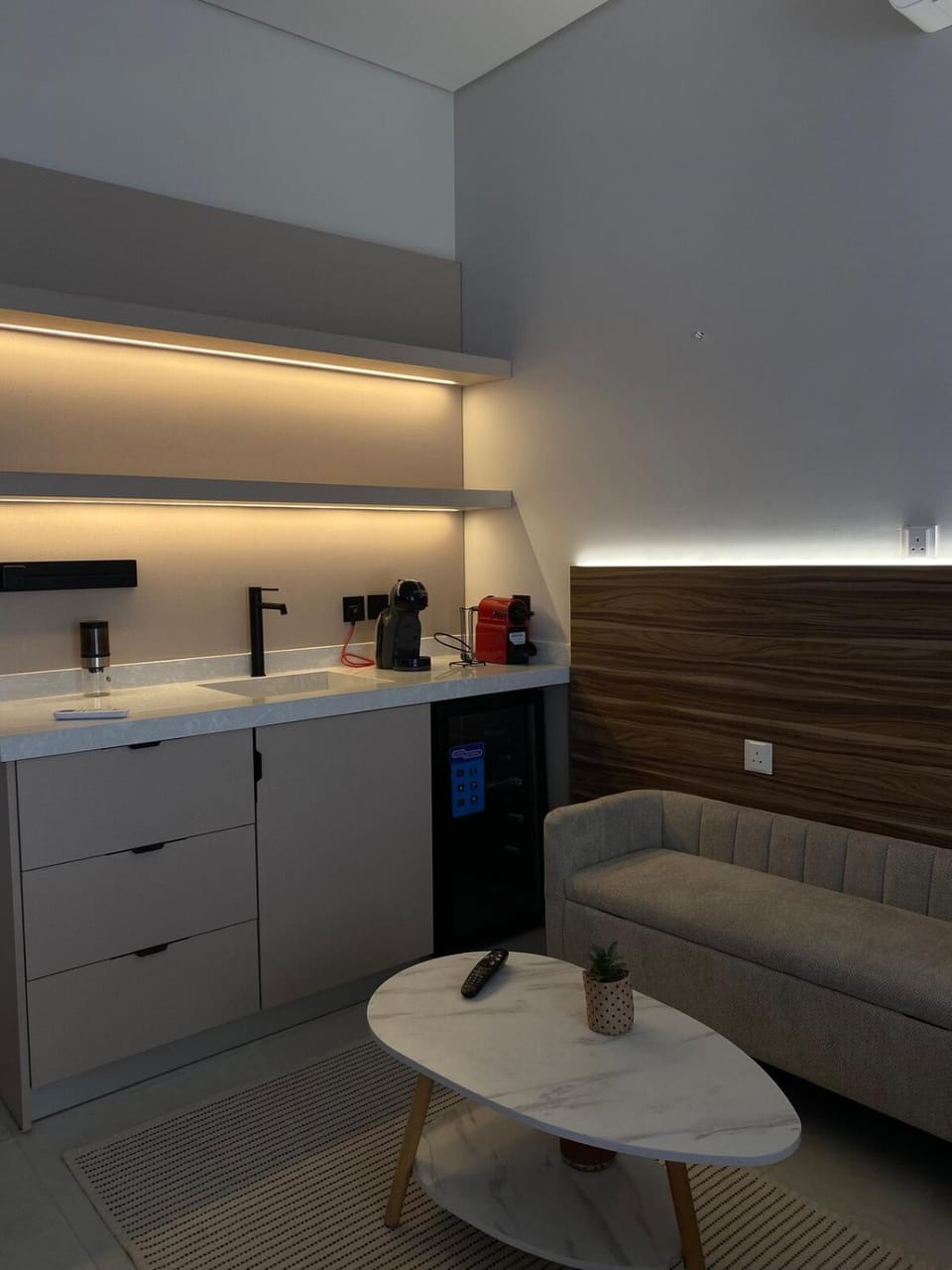 Modern Boutique Studio Gym & Pool Apartment in Al Khobar