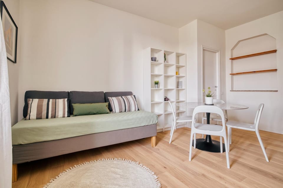 Bed, Living room, Dining area