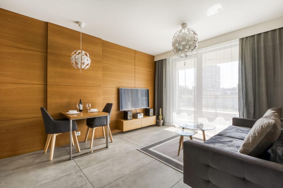 TV and multimedia, Balcony/Terrace, Living room, Dining area