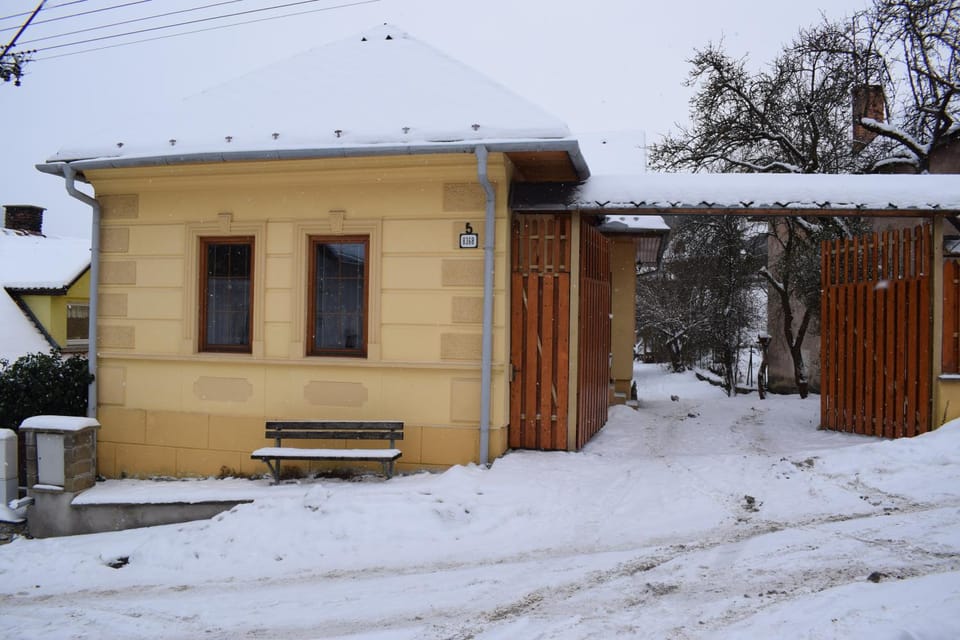 Property building, Day, Winter