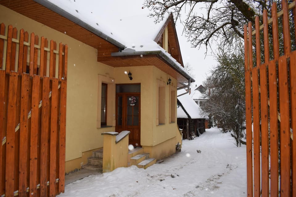 Property building, Day, Winter