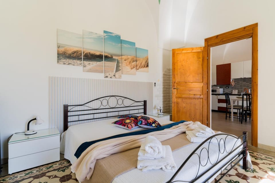 Living room, Bedroom
