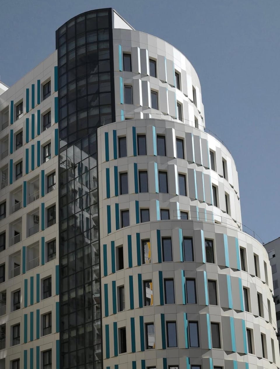 Property building, Day