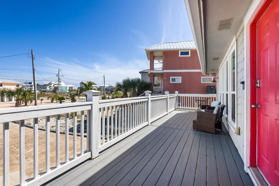 Island Oasis House in Pensacola Beach