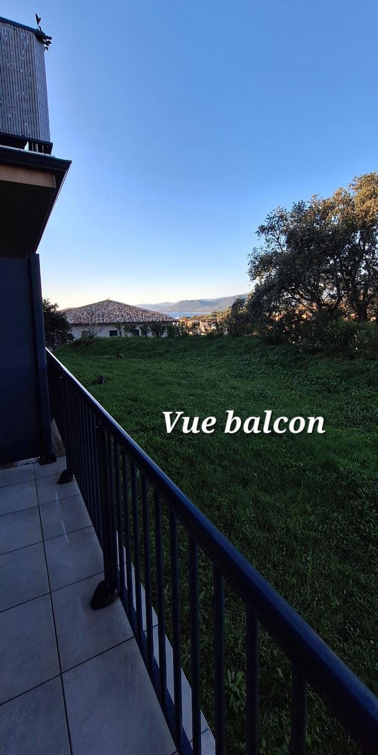Balcony/Terrace, Balcony/Terrace