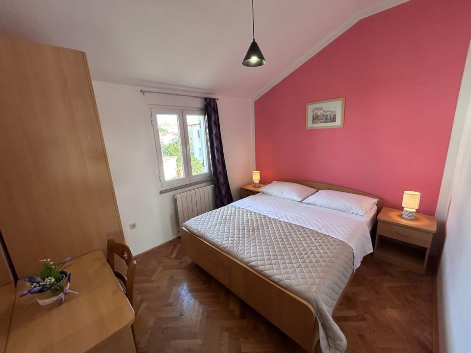 Bed, Bedroom, wardrobe