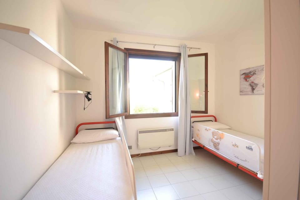 Albarella villa bifamiliare vicina alla spiaggia Villa in Isola Albarella