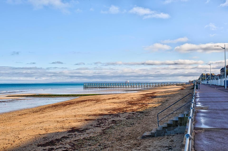 Nearby landmark, Day, Natural landscape, Beach, Sea view