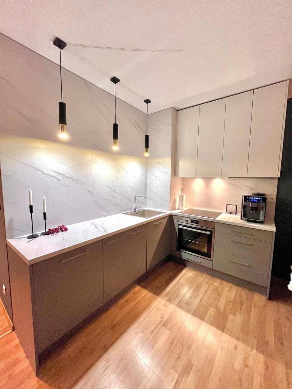 Coffee/tea facilities, kitchen