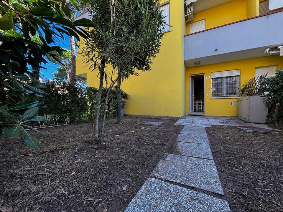 Property building, Garden, Garden, Garden view