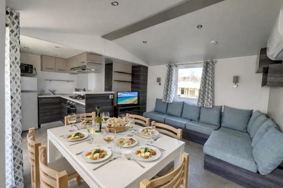 Mobilhome L'Instant Vacances - La Plage House in Mimizan