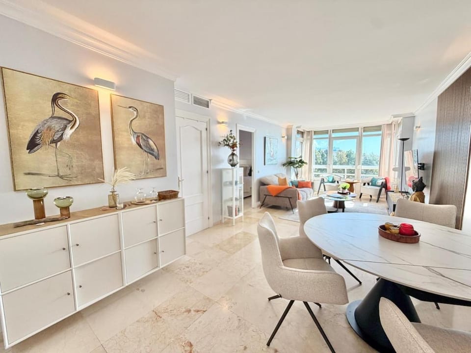 Marbella Port II Seaviews - EaW Homes Apartment in Marbella