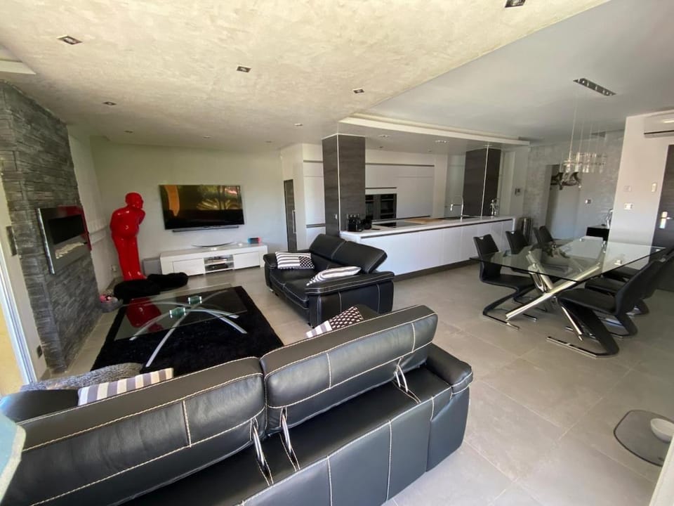 Villa Soleil - Piscine, SPA & Verdon House in Aups