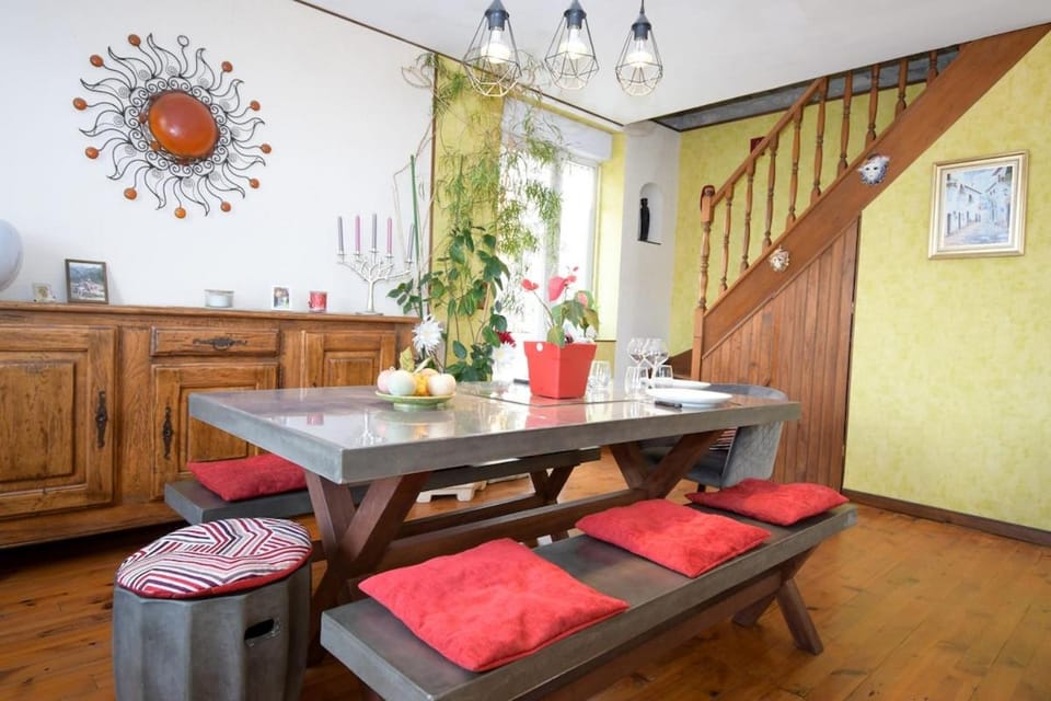 Casanova House, Comfort, Swimming Pool, View, Garage House in Auvergne-Rhône-Alpes