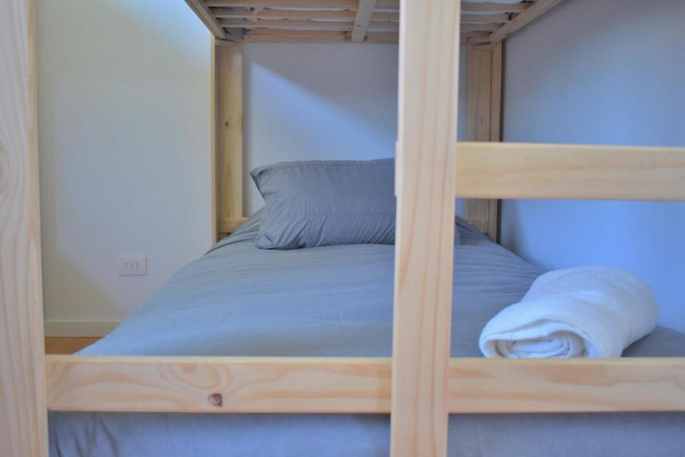 Bed, Bedroom, bunk bed
