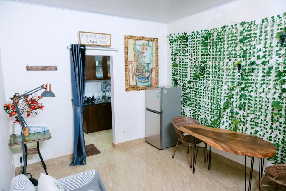 KADA Home - C123 - Steps to Train & Cuisine streets Vacation rental in Hanoi
