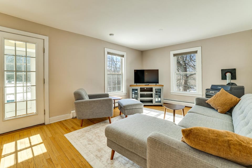 Hike, Bike & Relax: Huckleberry Hill Home w/ Yard! House in Litchfield County