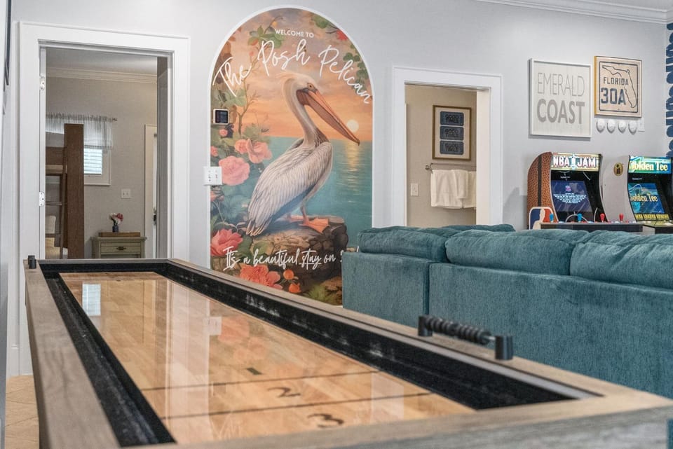 Game Room, Seating area, Family